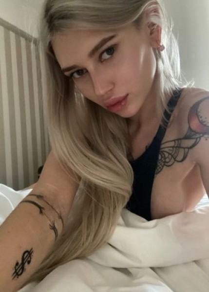 Проститутка Агнес